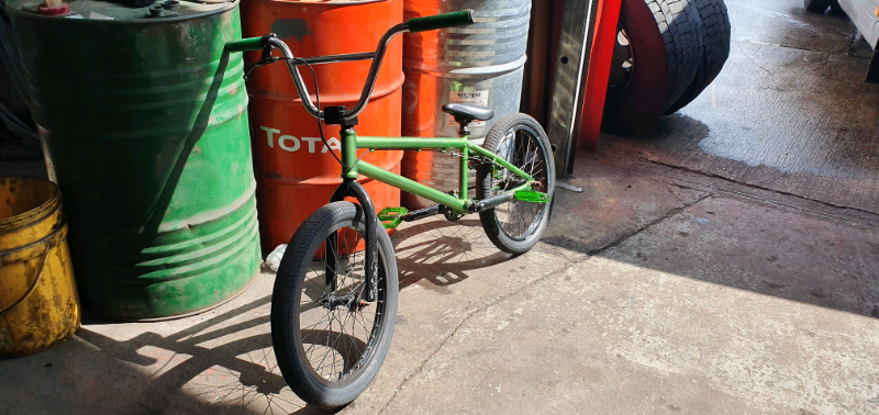 custom painted bmx bike